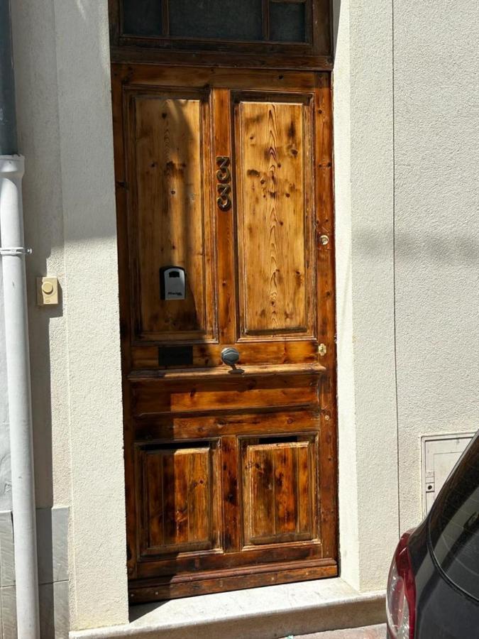 Bohobos Hostel Antibes Ngoại thất bức ảnh