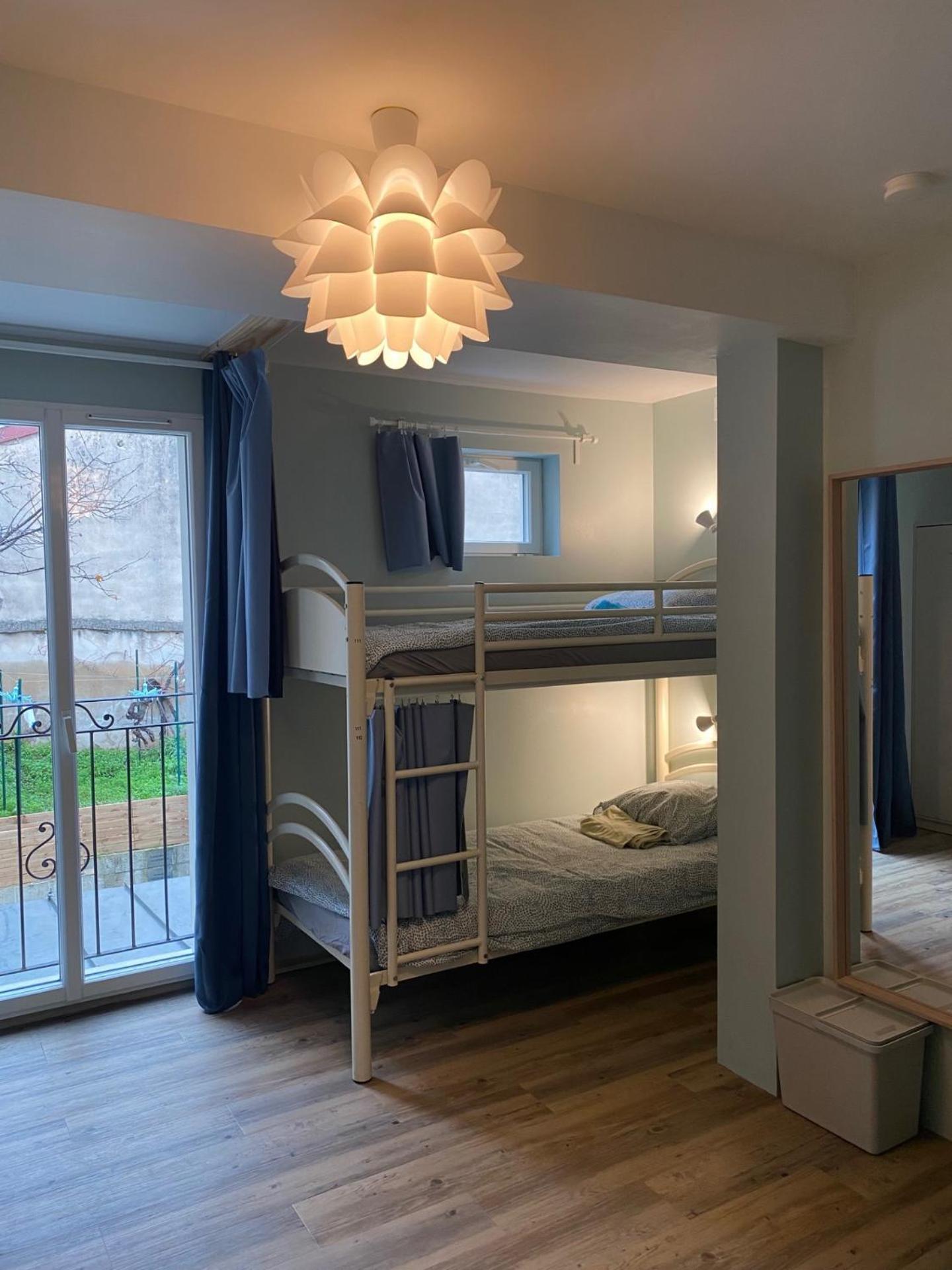 Bohobos Hostel Antibes Ngoại thất bức ảnh