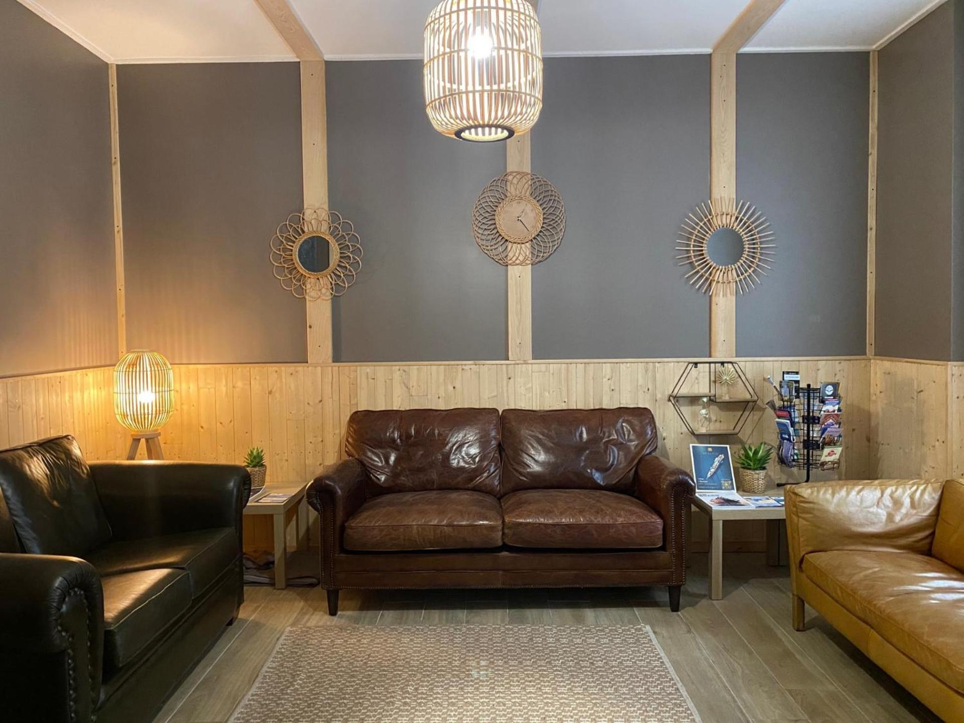 Bohobos Hostel Antibes Ngoại thất bức ảnh
