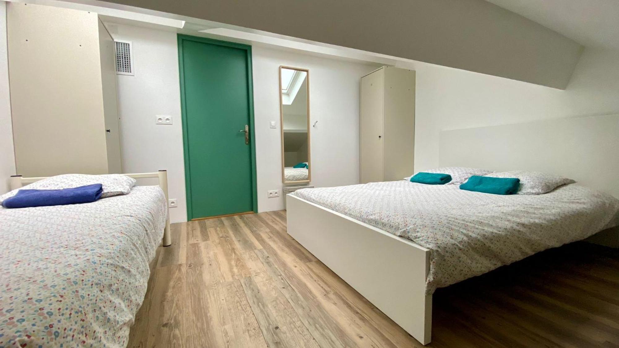 Bohobos Hostel Antibes Ngoại thất bức ảnh